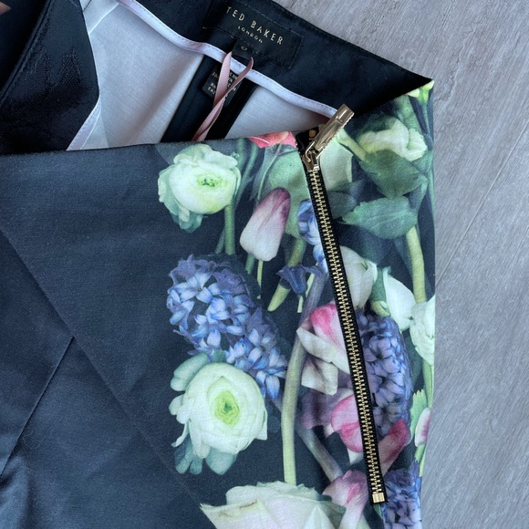 NWT Ted Baker London Kensington Floral Ankle Pants - Picture 9 of 12
